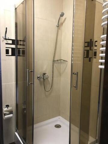 Фото номера Апартаменты - 1-й этаж Отель Villa Medova г. Косов 14
